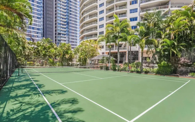 The Meriton on Main Beach