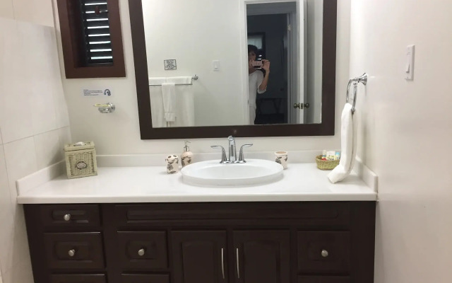 Buccaneer Beach Club