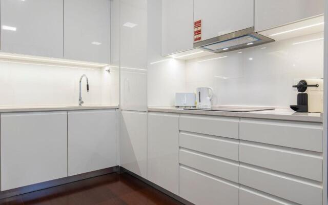 Touch of Class 2BDR Apartment by LovelyStay