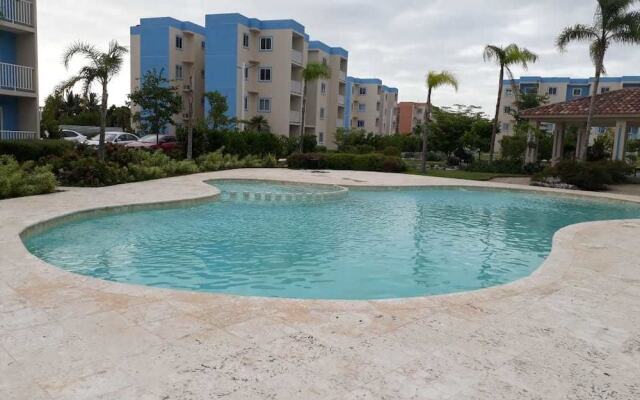 J&R Apartamento Serena Village