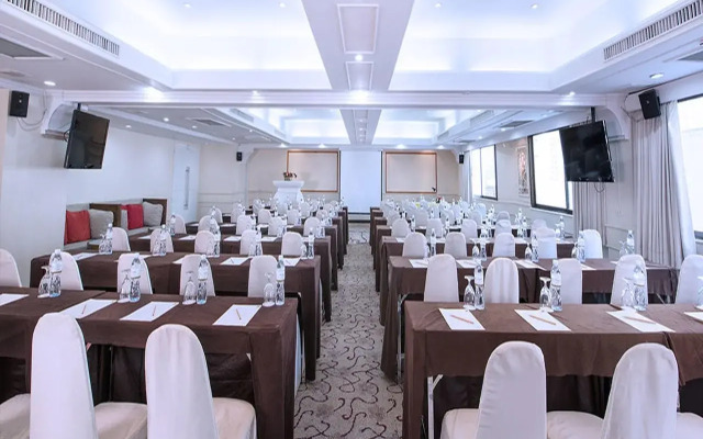 Furama Silom Bangkok Hotel