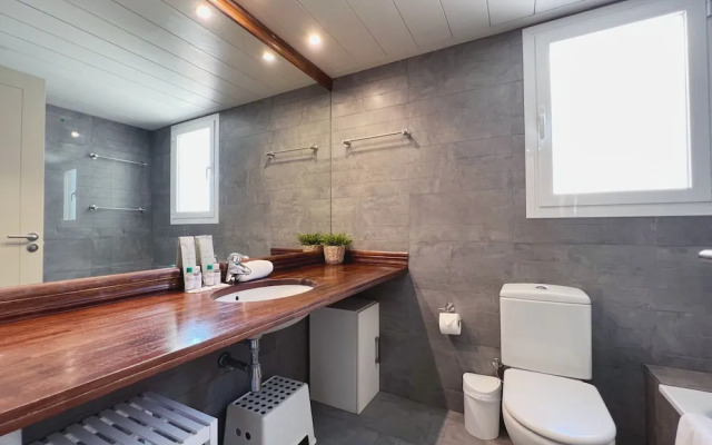 Stay U-nique Apartments Sants II