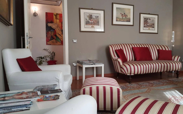Small Hotel Royal