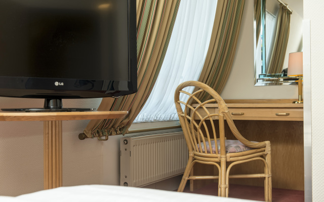 TRYP by Wyndham Koeln City Centre Hotel