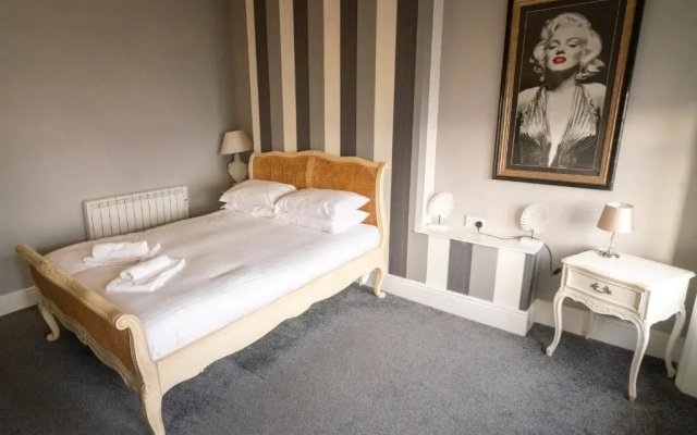 Cornerhouse Apartments Llandudno