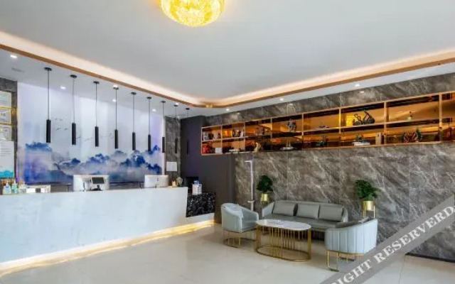 Yifeng Hotel