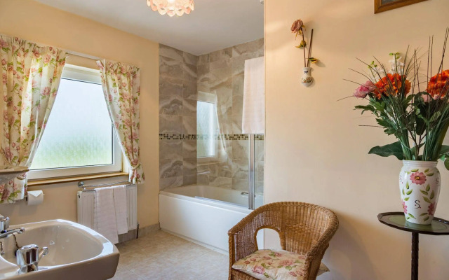 Ballindrum Farm Bed and Breakfast