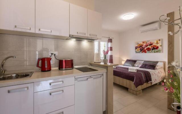 APARTMENTS Petra studio