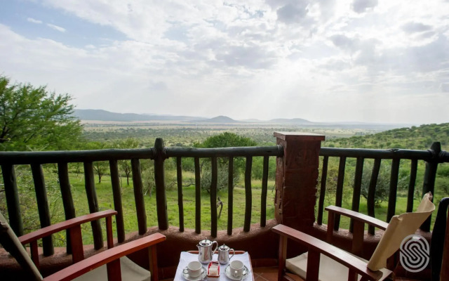 Serengeti Serena Safari Lodge