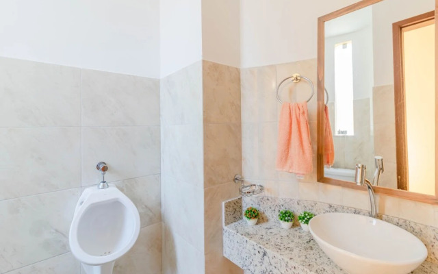 GB35 Ótima Casa 5 Quartos a 50m da Praia