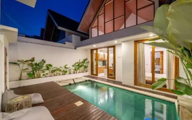 Sunset Heaven C6 villa  - Designer cosy 2BR villa with Pool — 4-star hotel in Kerobokan Kelod
