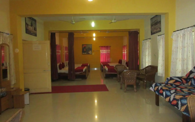 KSTDC Hotel Mayura Velapuri Belur