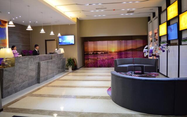 Lavande Hotel Tianjin Friendship Road Rome Garden