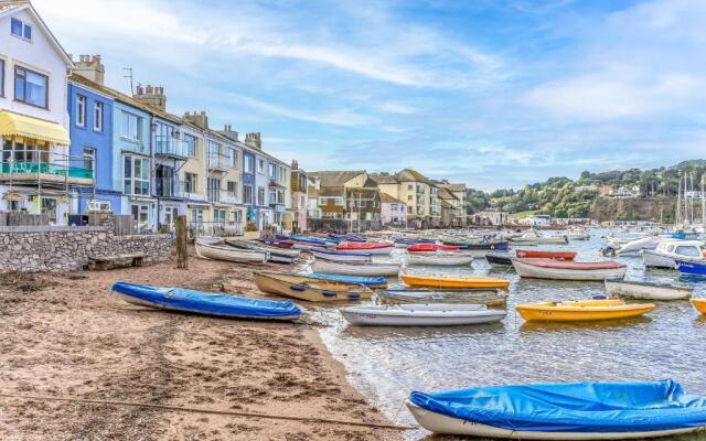 Crab Shack Apartments - Stylish back beach duplex apartment, Teignmouth