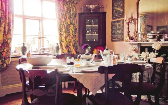 Yew Tree House