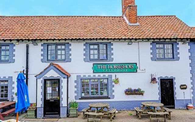 The Billingford Horseshoes by OYO