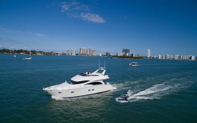 Miami Beach Luxury Yacht Charters