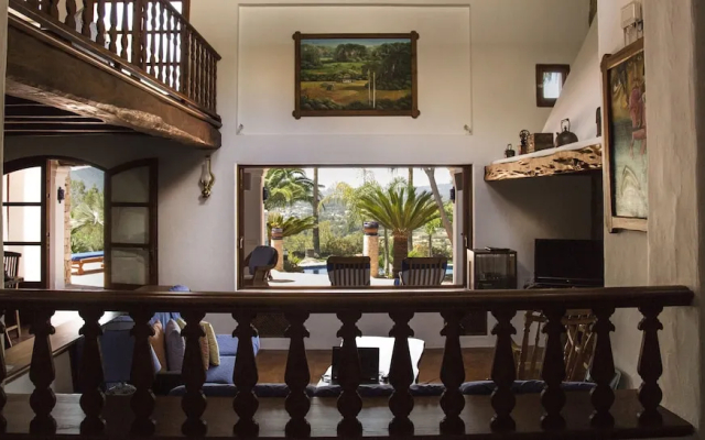 Villa Torres Caron