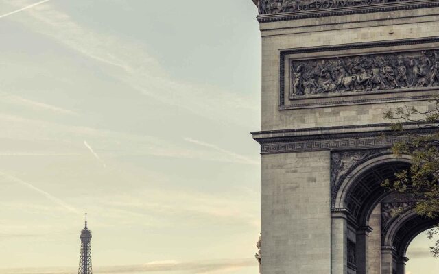 Mercure Paris Arc de Triomphe Wagram