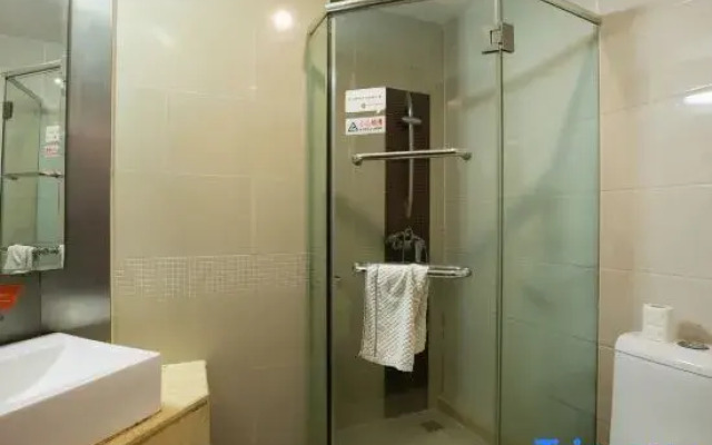 Bitang Hotel (Shanghai Jiuting Shenglong Road)