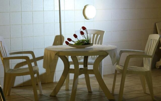 Awal Residence فندق أوال