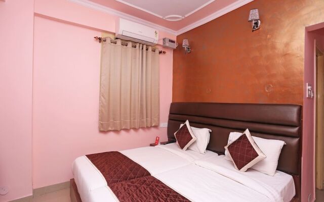 OYO 9209 Hotel Garden Villa