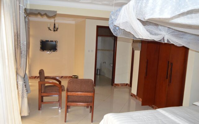 Super Paradise Hotel