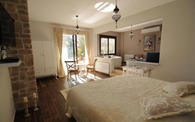 Beyaz Ev Agva - Adults Only