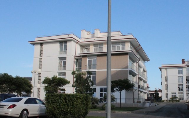 Апартаменты на бульваре Надежд, 4-1, 102
