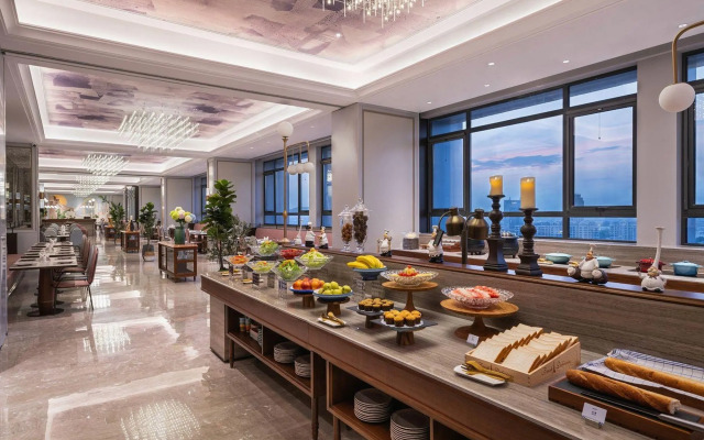 Mercure Qinhuangdao Downtown