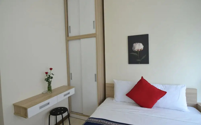 The Crystal Apartment