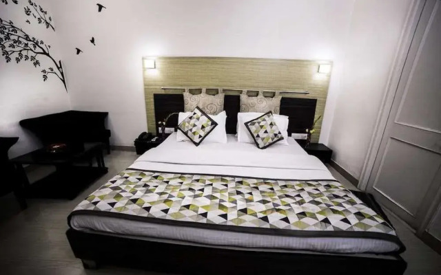 The Moti Mahal Hotel