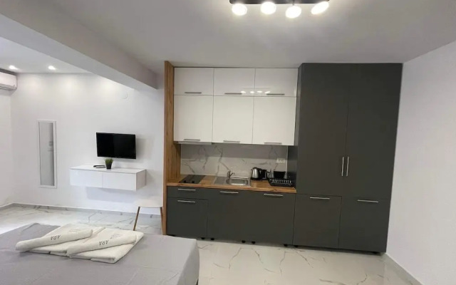 ARA Luxury Suites