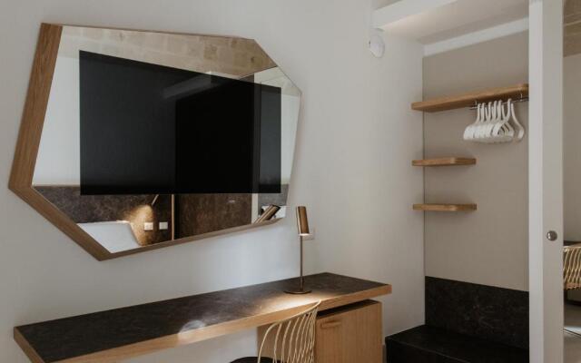 Euvodia Luxury Rooms