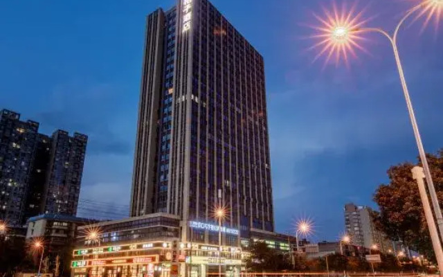 Orange Hotel