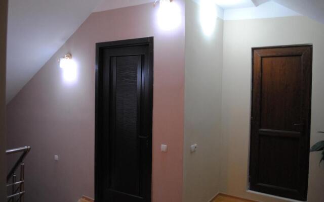 Family Guesthouse - Macharashvili
