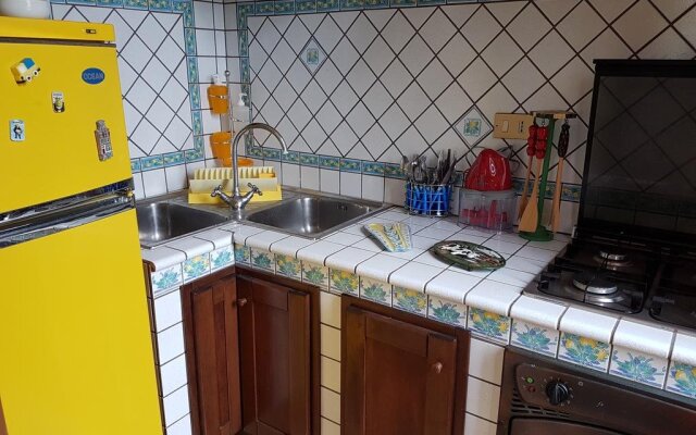 Villa del Golfo Urio with shared swimming pool