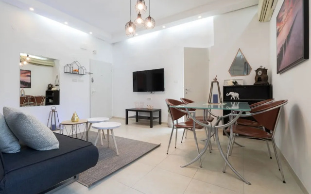 Charming 2BR Best Location in Jerusalem