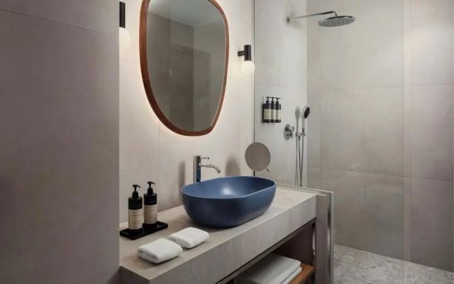 The Isolano, Cres, Autograph Collection