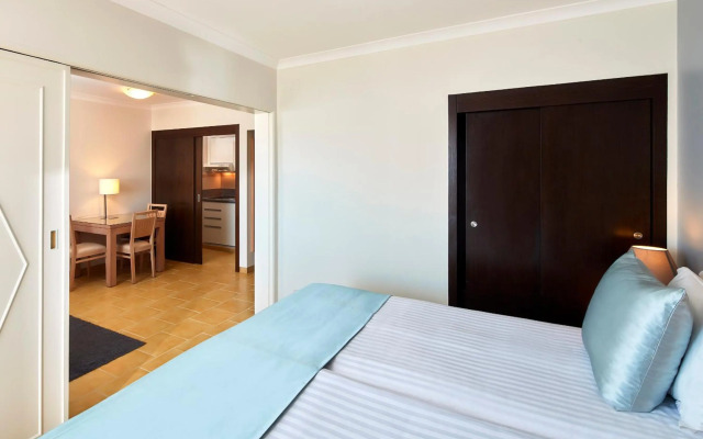 Santa Eulália Suite Hotel & SPA