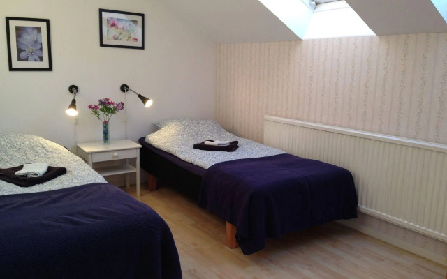 Edith & Julia Bed and Breakfast