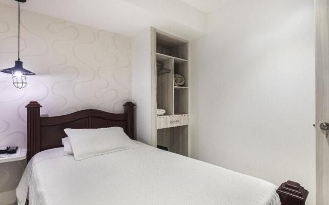3H HOTEL Av 70