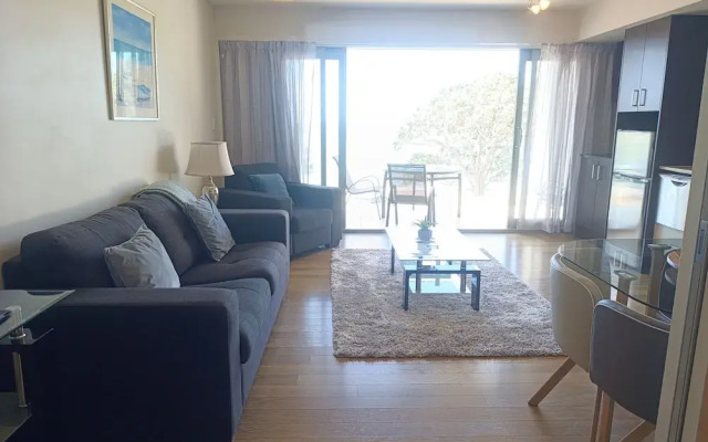 Paihia Beach Front 1 bedroom Apartment