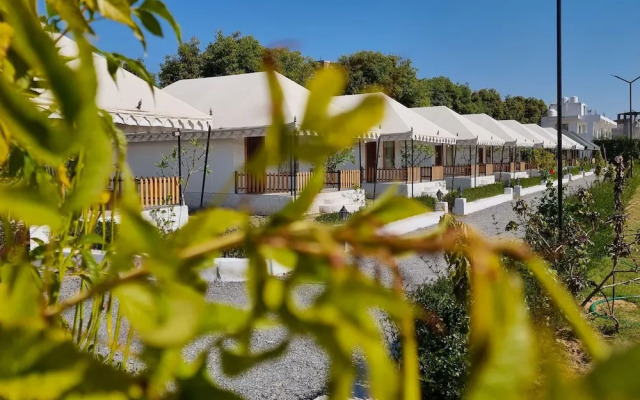 The Glorious Hills Resort Pushkar