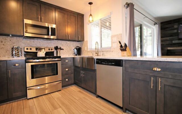 Mammoth S #109 2 Bedroom Condo