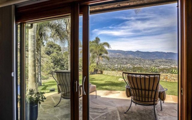 Mira Vista Retreat