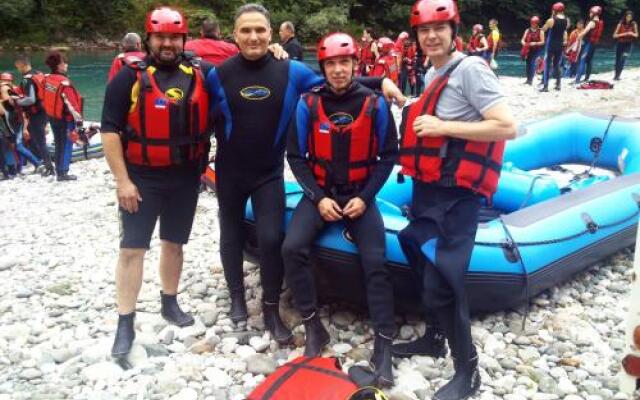 Rafting Camp Tara Center Tri Vodenice