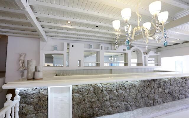 Aphrodite Beach Resort Hotel