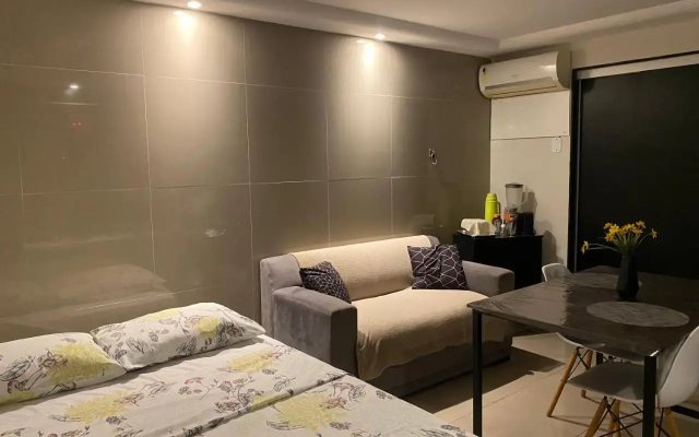Flat Aju - Um jeitinho especial de se hospedar em Aracaju. Uma verdadeira suíte master todo mobiliado no capricho só para você. - Apartment in Aracaju - Photo 3