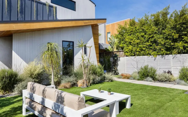 The Bella Villa 2 in Venice